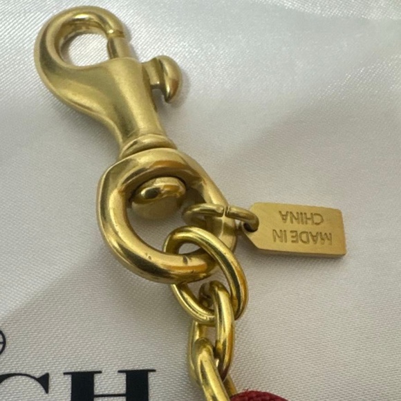 Coach Y2K Daisy Monogram Bag Charm EUC - Picture 2 of 4